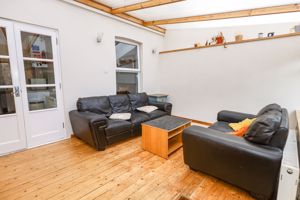 Photo 8- click for photo gallery